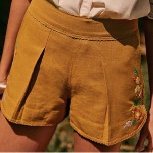 Sezane Carmen short - color ochre - size 4